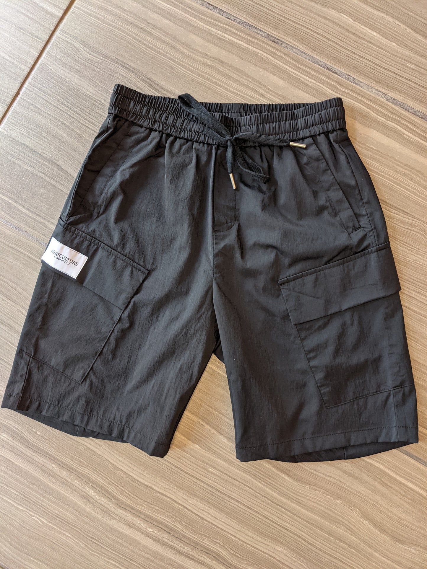 LUXURY SHORTS