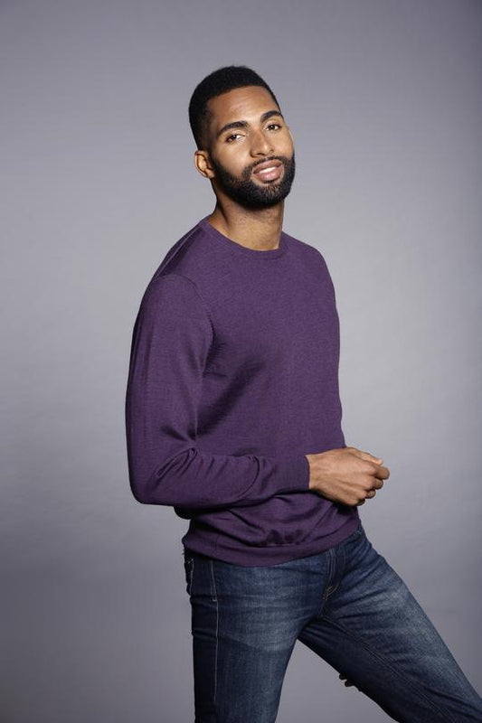 MERINO WOOL CLASSIC CREW NECK SWEATER - AUBERGINE