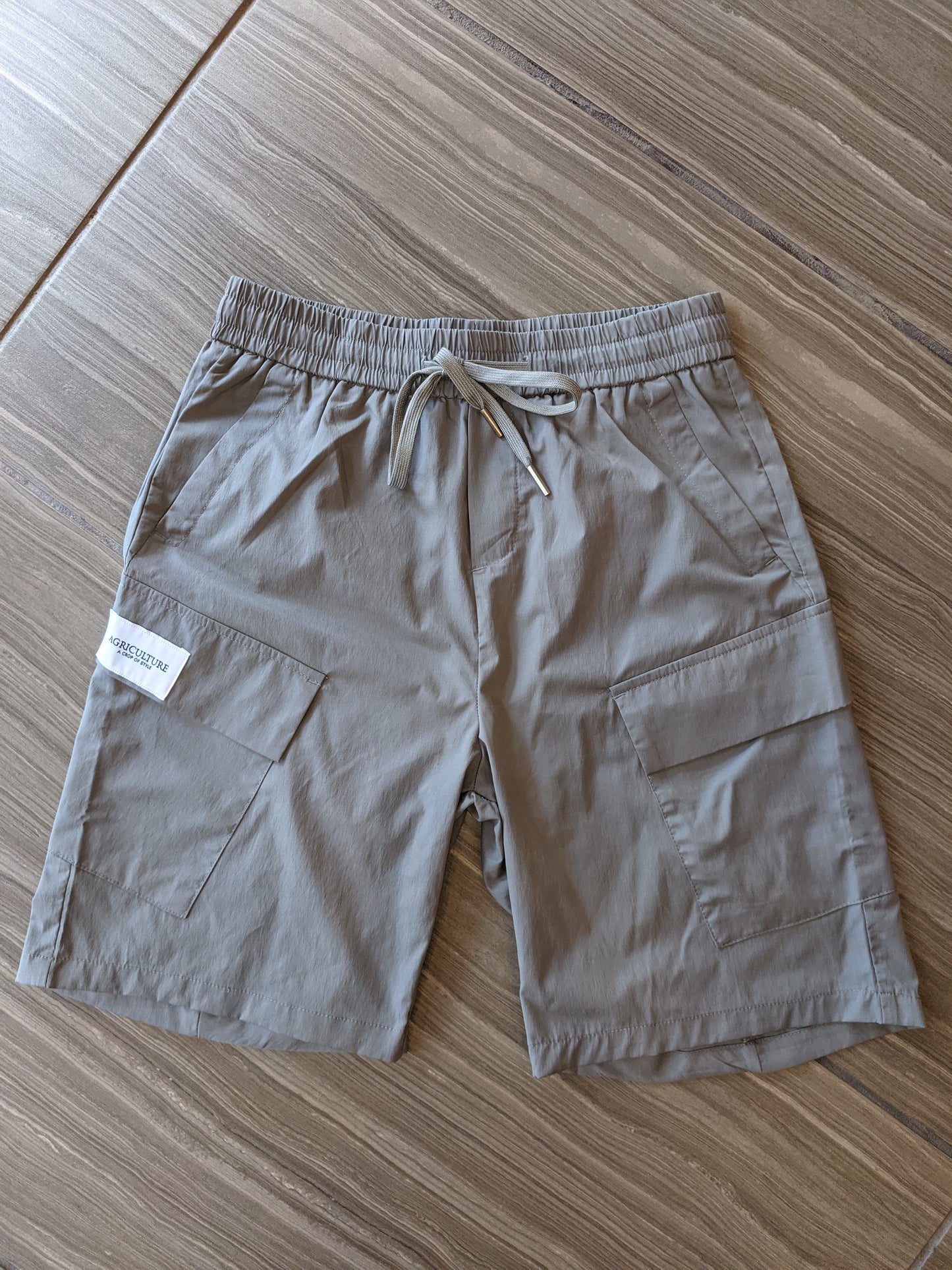 LUXURY SHORTS