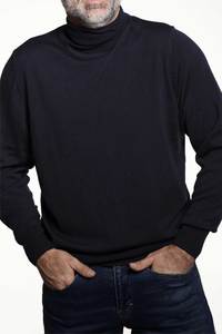 MERINO WOOL TURTLENECK SWEATER - BLUE PEACOAT